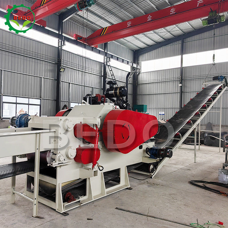 8500kg Máy cắt gỗ bằng động cơ diesel Máy cắt gỗ theo màu sắc tùy chỉnh Thiết bị cắt rừng