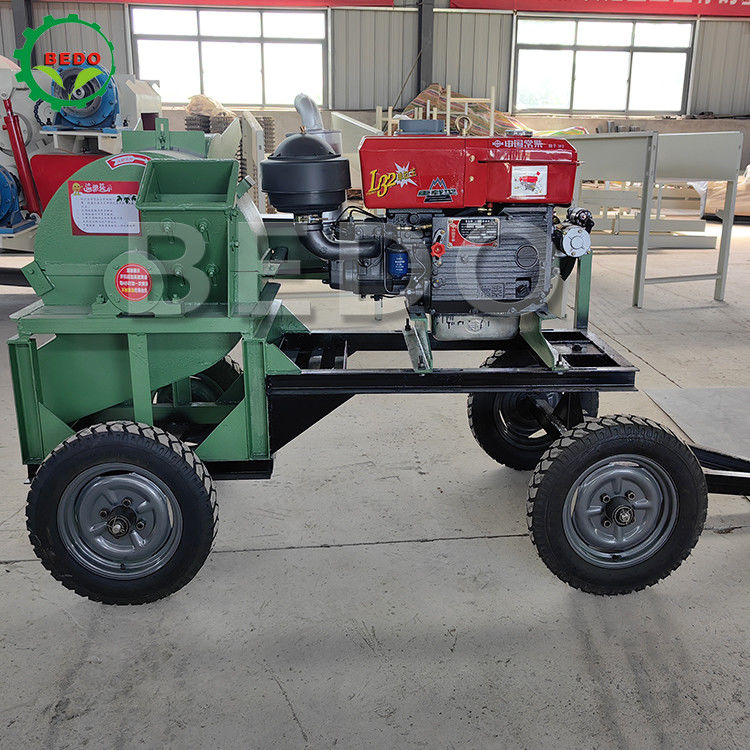 Portable Wood Sawdust Machine 32HP Diesel Engine 1500*1100*950mm