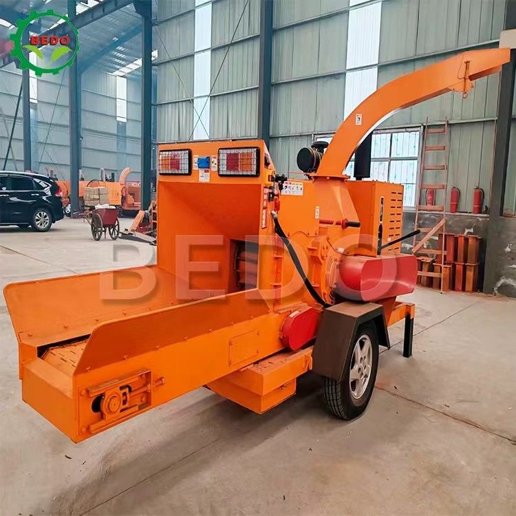 Mobile Garden 55HP Diesel Wood Chipper Machine Chi nhánh Shredder Điện khởi động Thiết bị lâm nghiệp