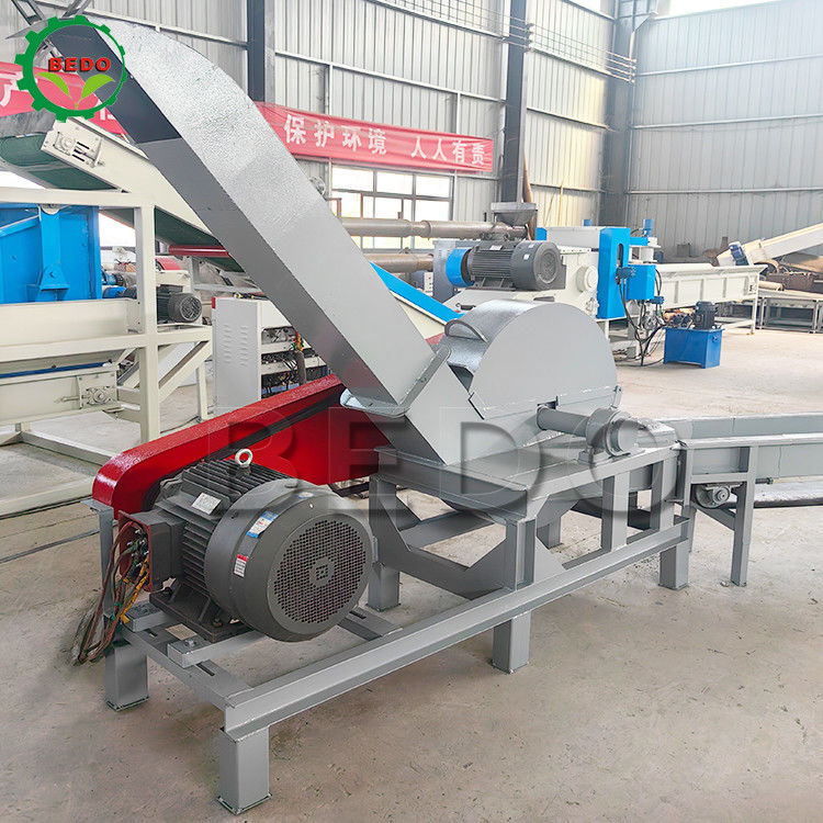 37KW Rừng gỗ Chipper Machine Feed Conveyor 25-35mm Chips loại trống Shredder