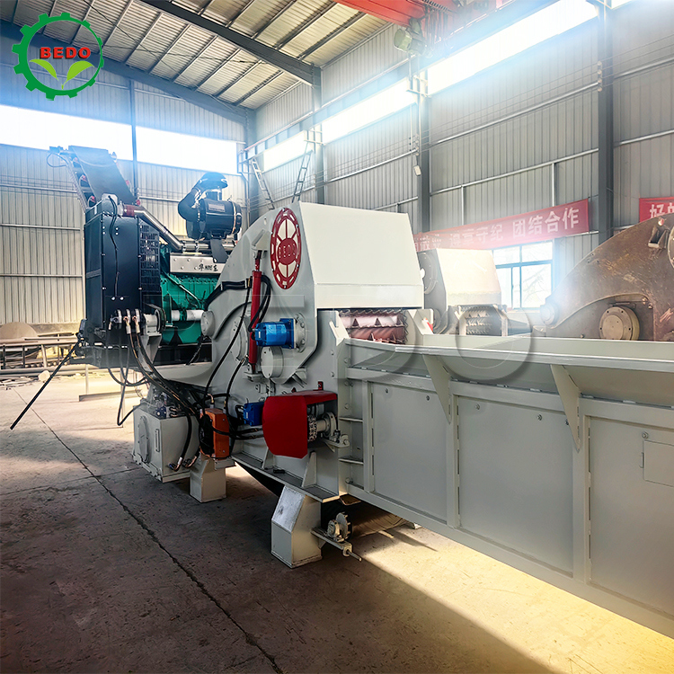 12-15t / h Máy băm gỗ sinh khối công suất cao được chứng nhận CE Thiết bị máy hủy tài liệu loại trống công nghiệp
