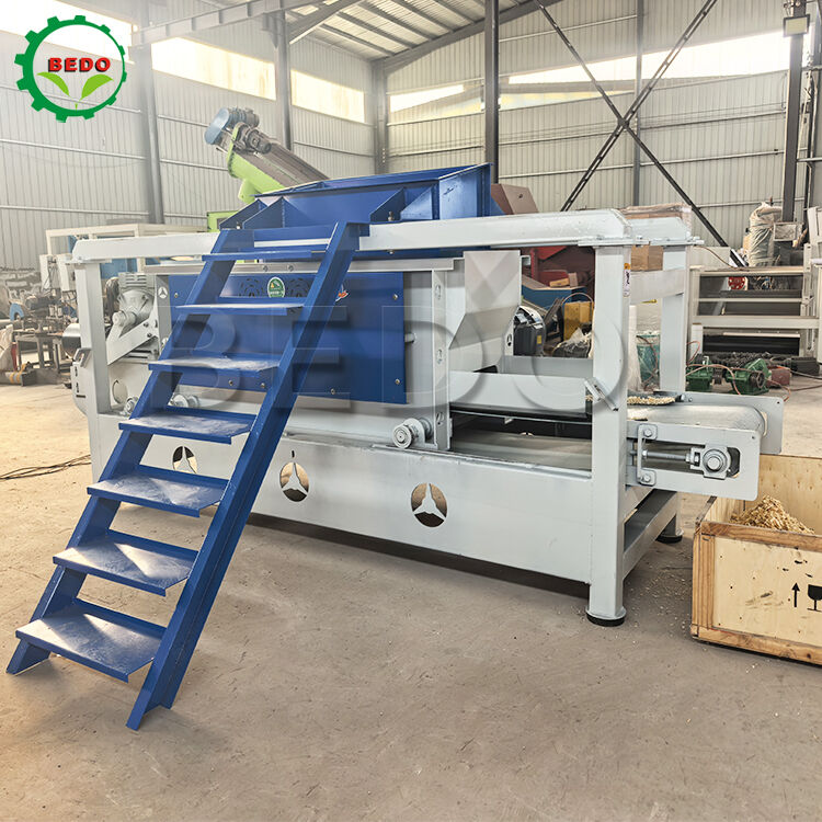 Máy bào gỗ công suất trục chính kép 7,5kw Công suất 400kg / h Thiết bị thép carbon