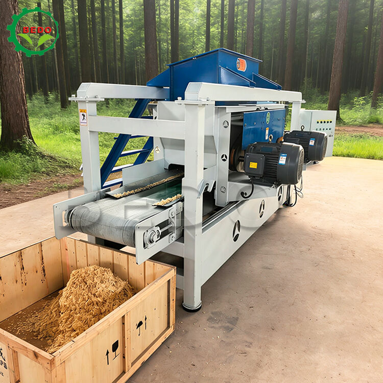 Máy bào gỗ công suất 4kw Công suất 400kg / h Khung thép Thiết bị chế biến gỗ bền