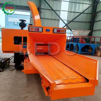 Tiếp tục làm việc vườn vườn cây trồng cây chải cành máy xé