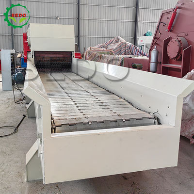 6m Feed conveyor chiều dài máy nghiền gỗ với 3KW 4KW xả động cơ sức mạnh và 1000MM chiều rộng Feeder kích thước