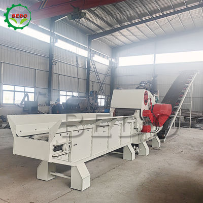 2pcs Blade Wood Chipper Machine với năng lượng động cơ thủy lực và đường vận chuyển thức ăn trơn tru