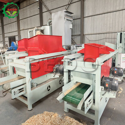 Máy cắt gỗ bằng kim loại hợp kim Blade Carbon Steel Machine 1-2mm Thickness Woodworking Equipment